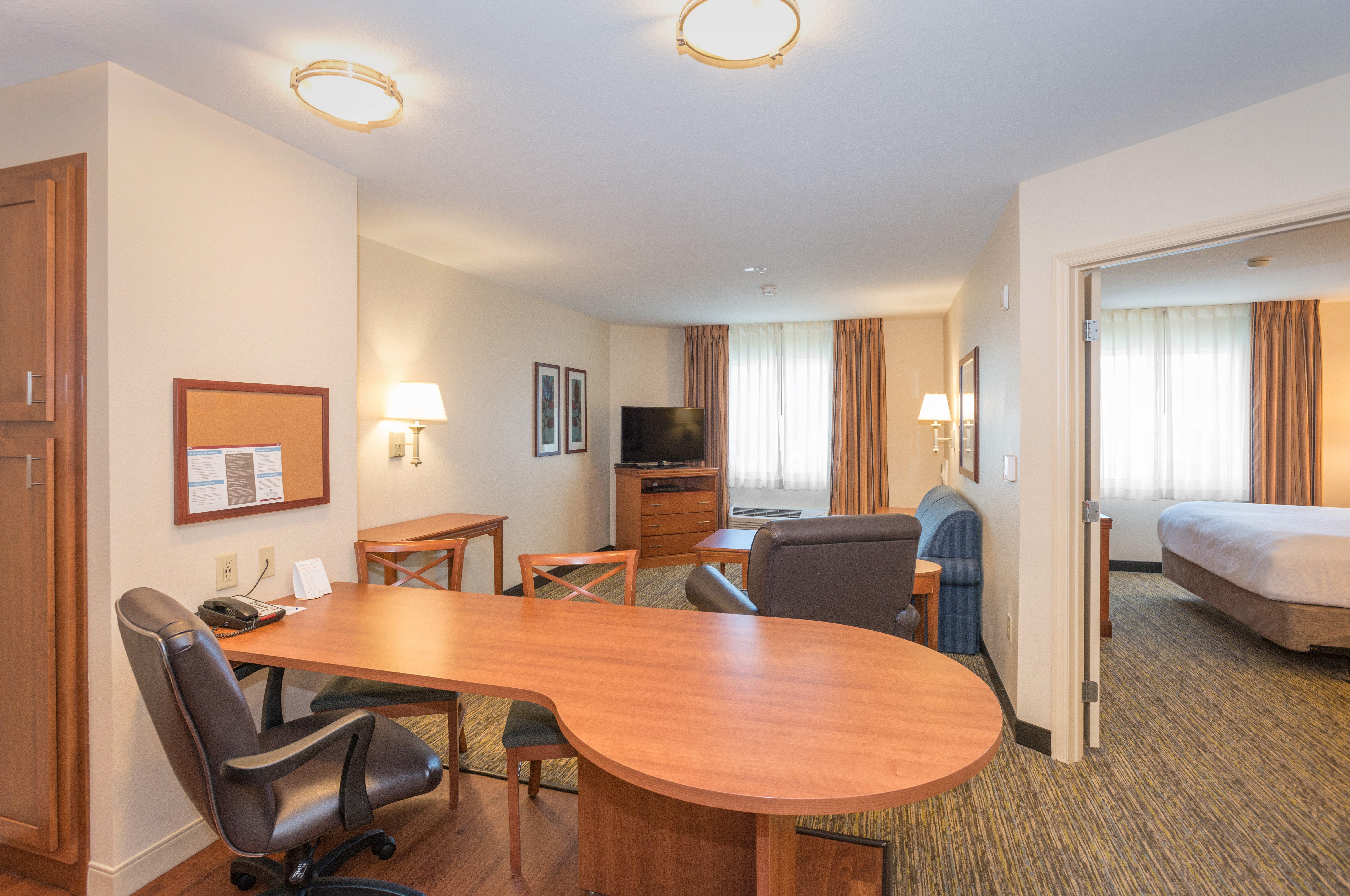 Candlewood Suites Mobile-Downtown By Ihg Bagian luar foto