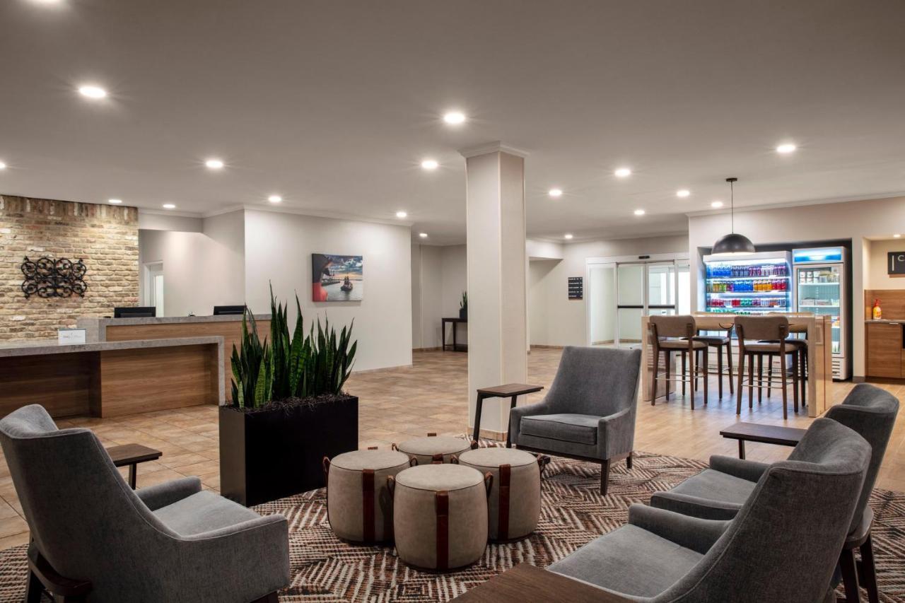 Candlewood Suites Mobile-Downtown By Ihg Bagian luar foto