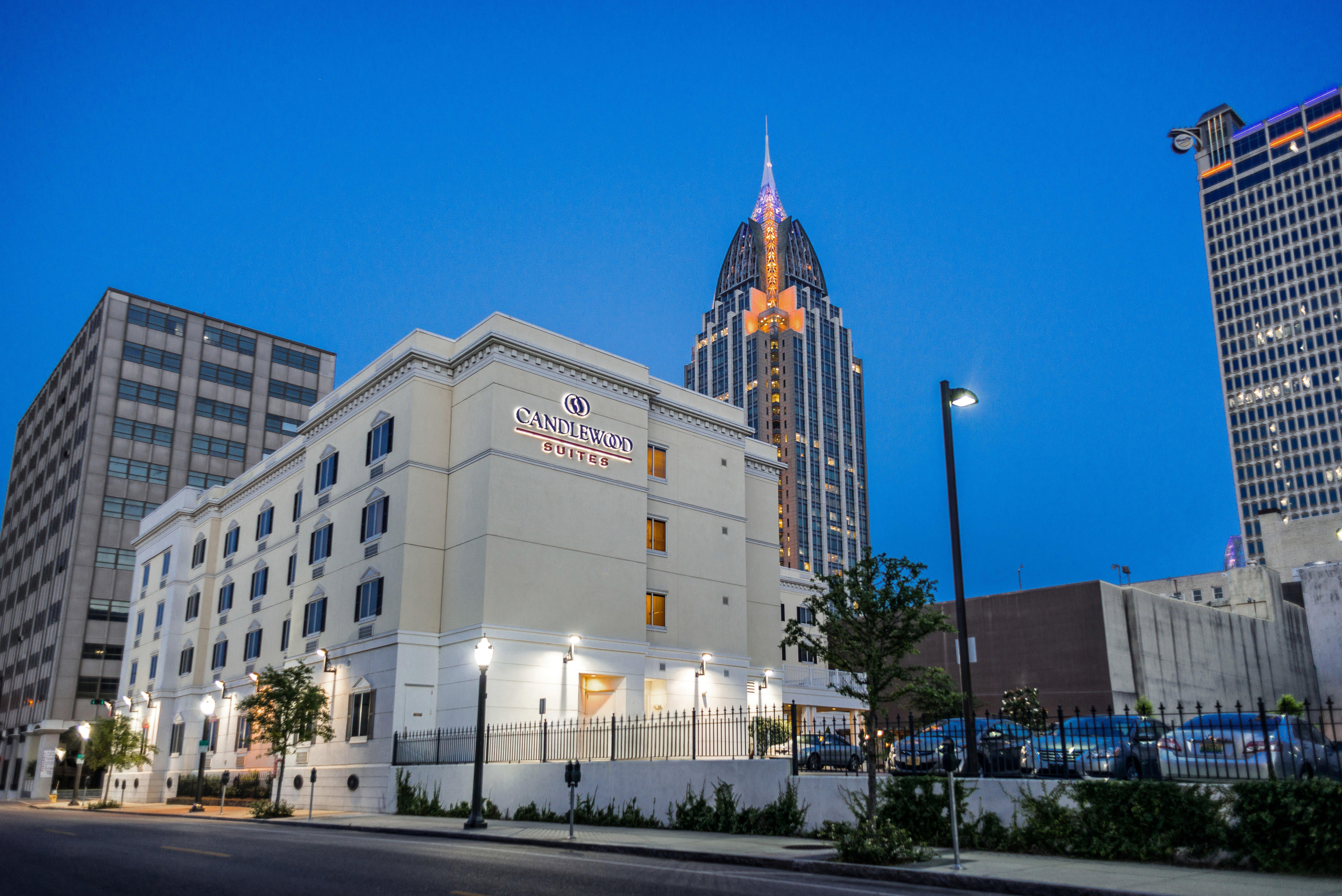 Candlewood Suites Mobile-Downtown By Ihg Bagian luar foto